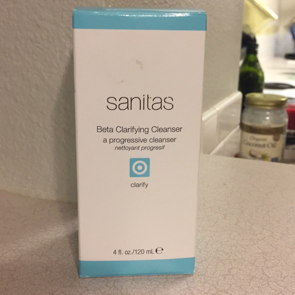 Sanitas Beta clarifying cleanser